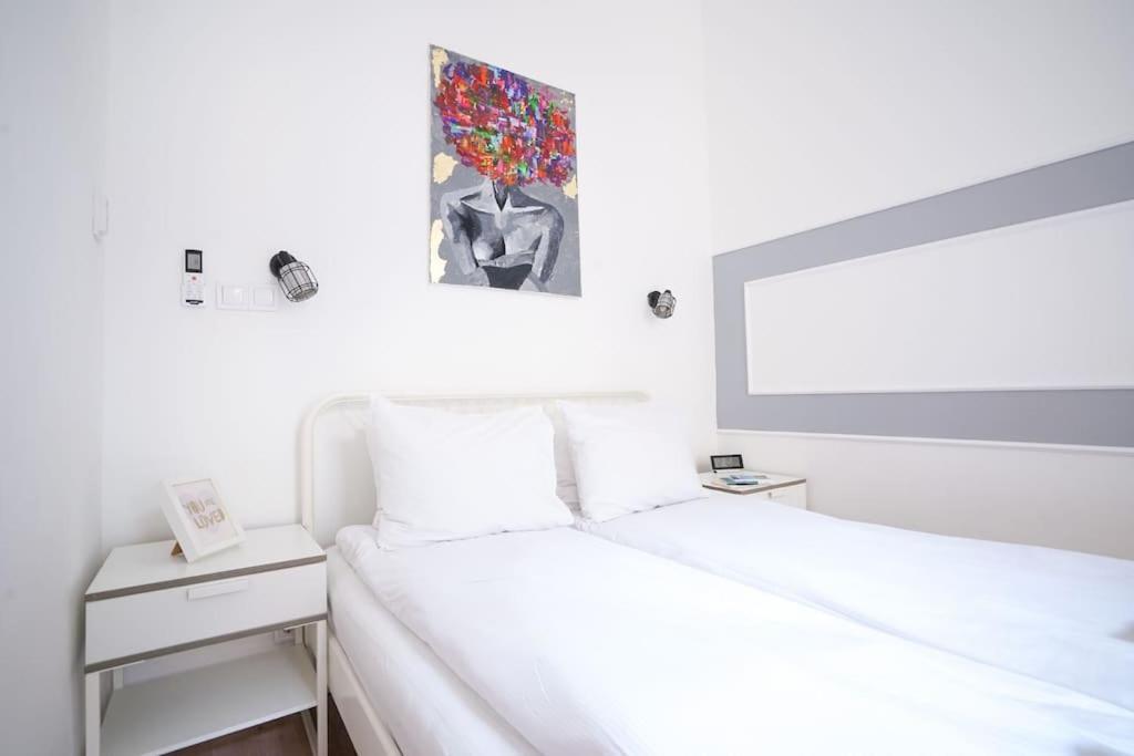 Klauzal ter KL16 Apartment Budapest Bagian luar foto